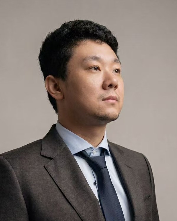 Photo of Bohan Zhang